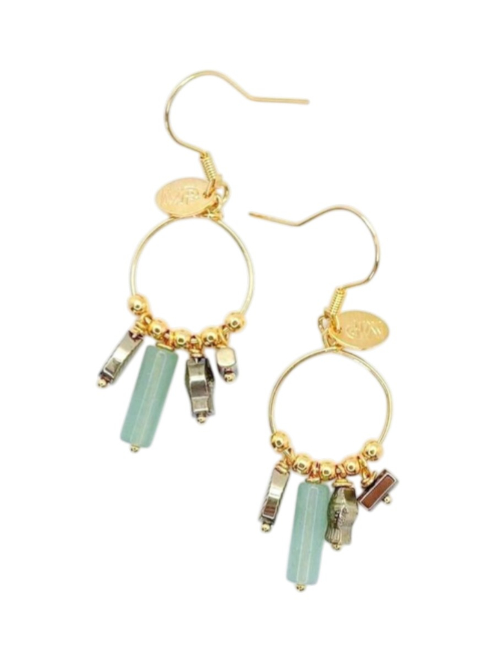 Gouden light groene oorbellen Chadi Murielle Perrotti 