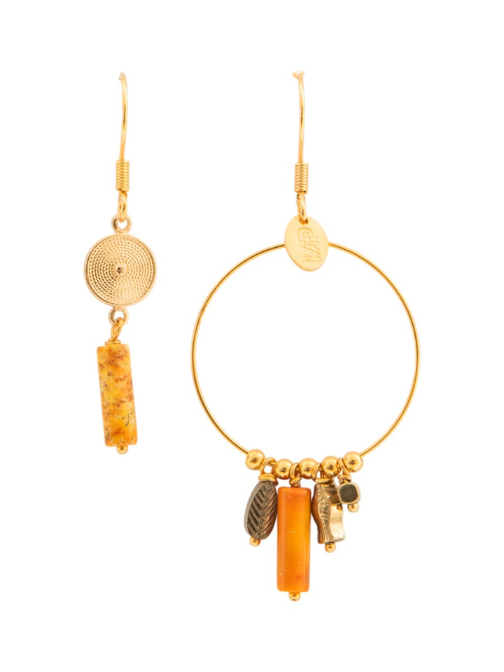 Gouden orange oorbellen Charm Murielle Perrotti 