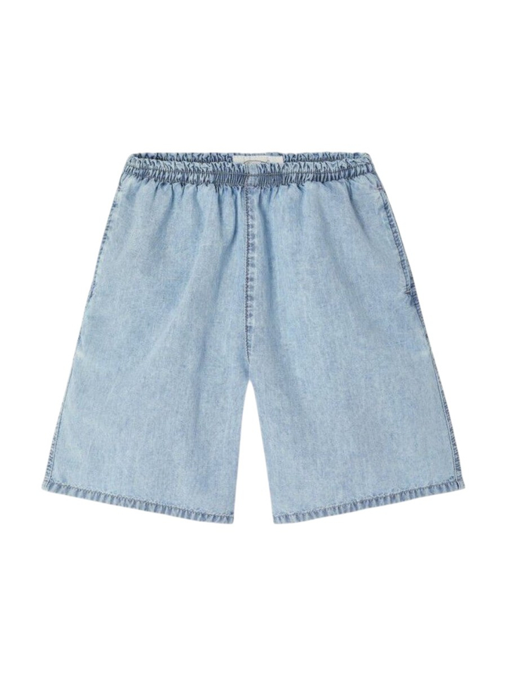 Lichtblauwe jeansshort 