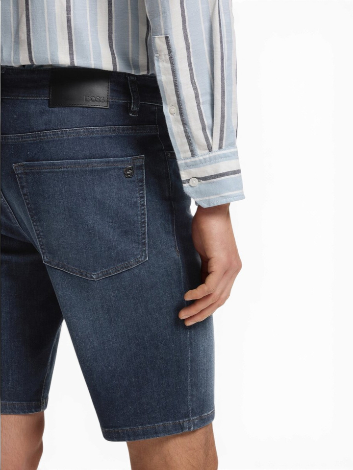 Donkerblauwe jeansshort regular fit Hugo Boss 