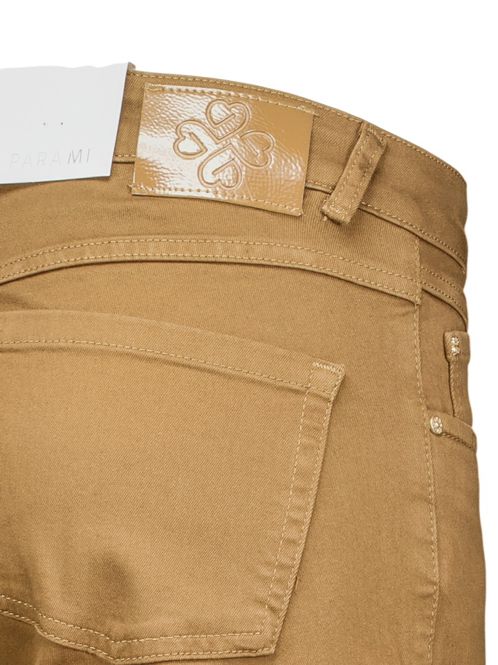 Beige wonder comfort jeans Para Mi