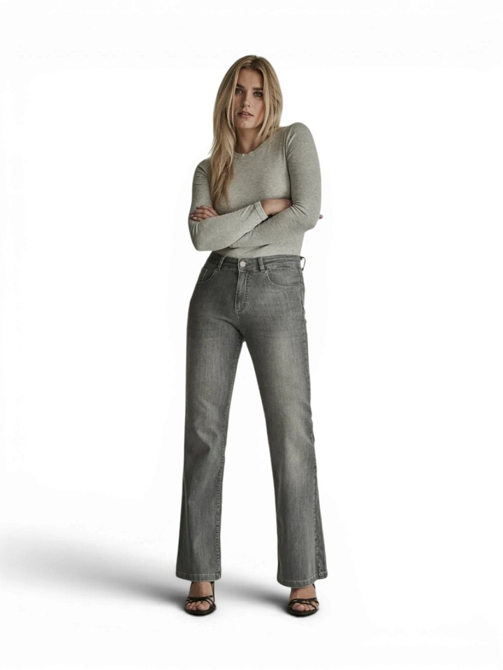 Grijze straight fit jeans Eve Para Mi
