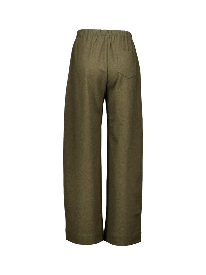 Kaki groene broek met Jio Suncoo 
