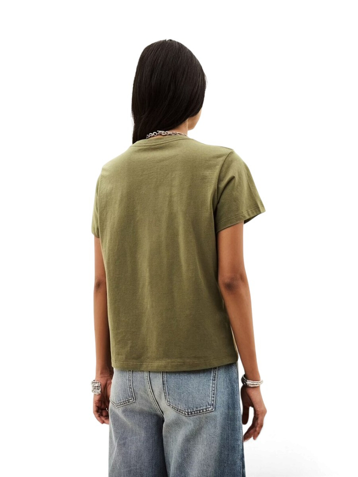 Groene t-shirt met groene letters Ioni Bash 