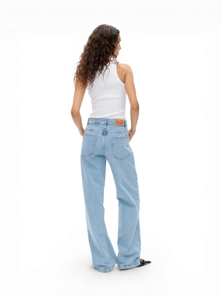 Blauwe wijde jeans Baum Und