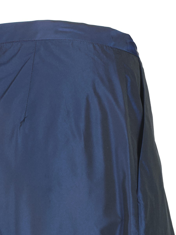 Donkerblauwe glanzende broek met bandplooi Timo Gigue