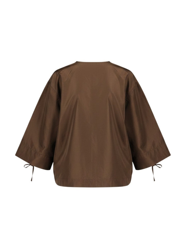 Donkerbruine blouse met sierlijk detail Psophia
