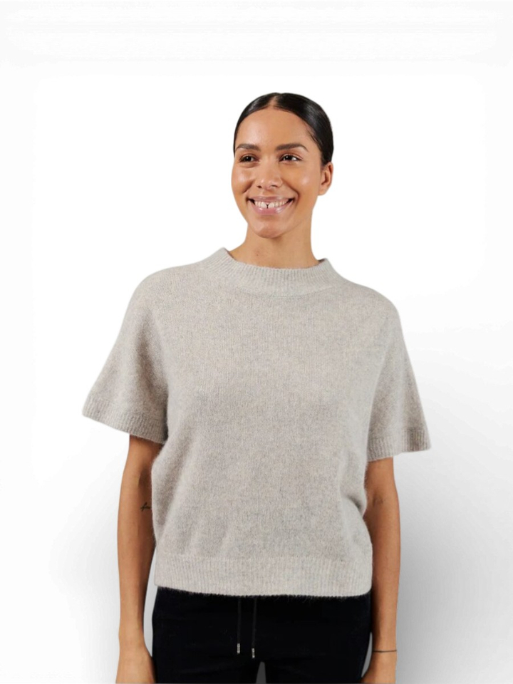 Lichtgrijze trui Doanna Six 