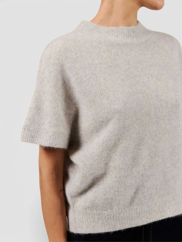 Lichtgrijze trui Doanna Six 