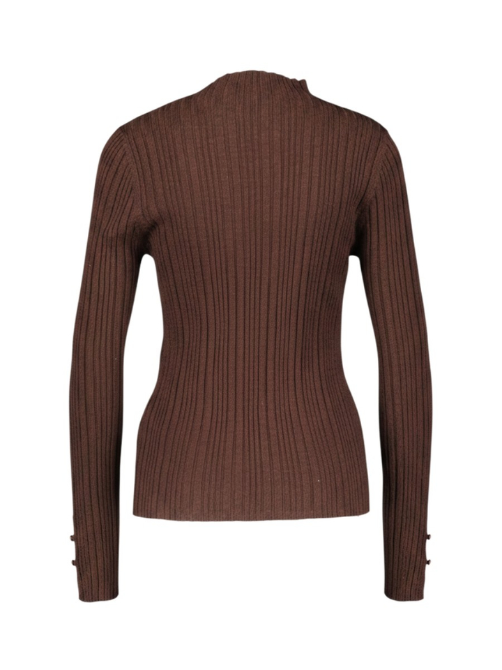 Chocolae bruine aansluitende pull met ribbelpatroon Aloe Grace & Mila
