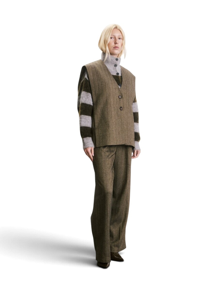 Kaki met grijze gestreepte pull met knopen JOSH Jiji Studio