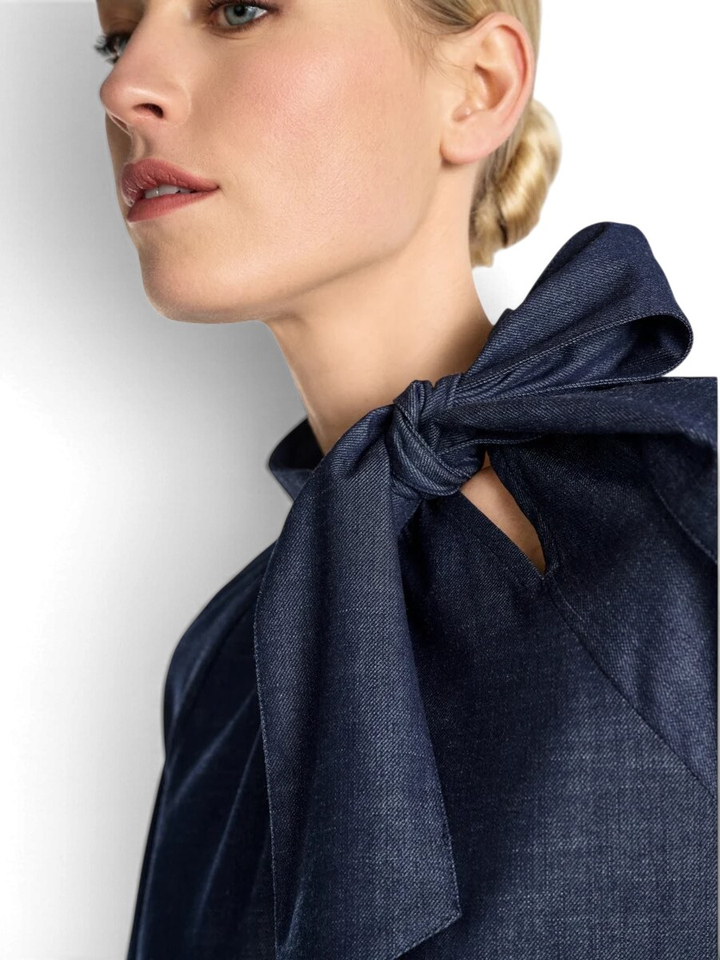 Donkerblauwe jurk met strikdetail Marie Mero