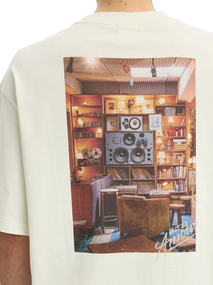Ecrukleurige t-shirt met print op rugzijde Selected 