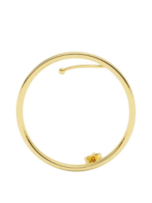 Gouden Kay earstud left Billion Avenue