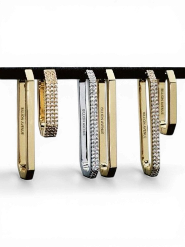 Zilver oorbellen long diamond Billion Avenue