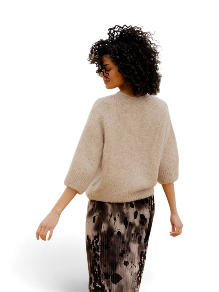 Beige pull met korte mouwen Signe Nature 
