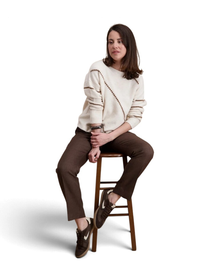 Beige pull met bruindetail Signe Nature