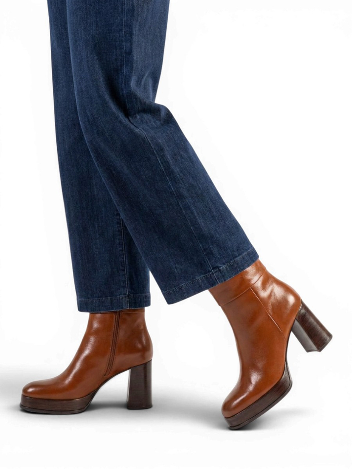 Crimea brandy boots met hak Zinda 