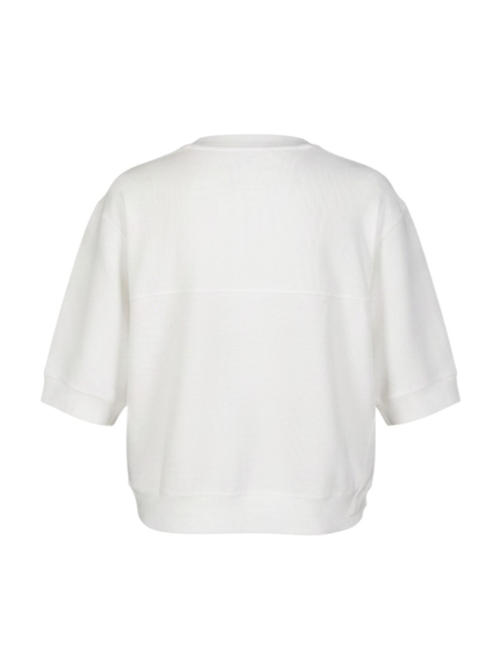 Witte t-shirt met brede ribgebreide boorden Yaya