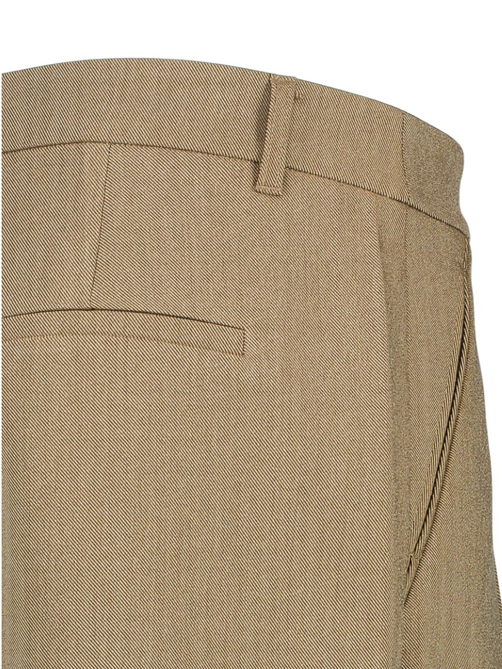 Bronzen geklede short Yaya