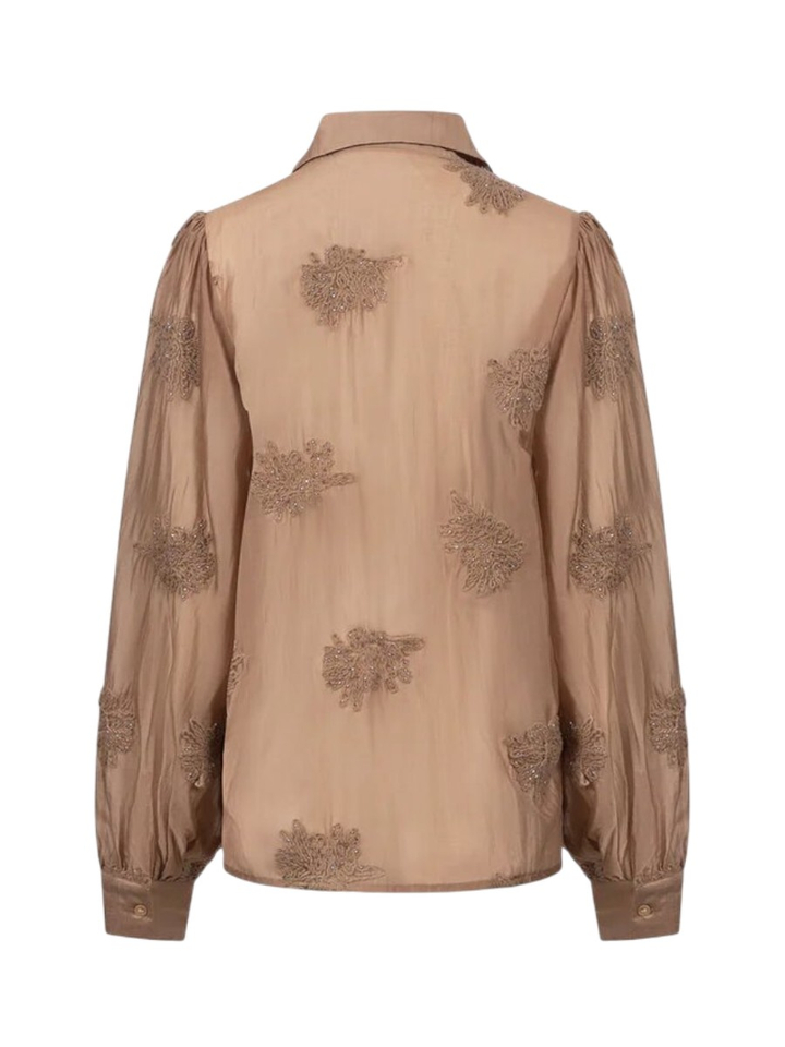 Toffee kleurige bloes met broderie Milanova Nukus