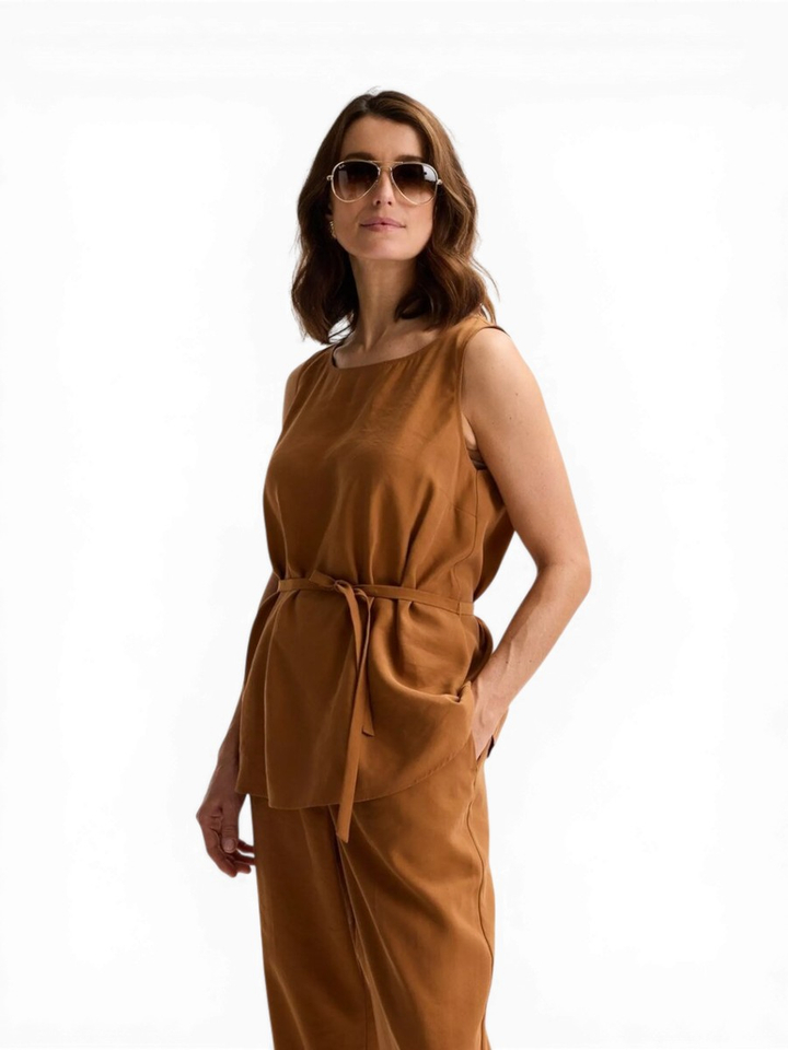 Bruine top Jamona Mayerline