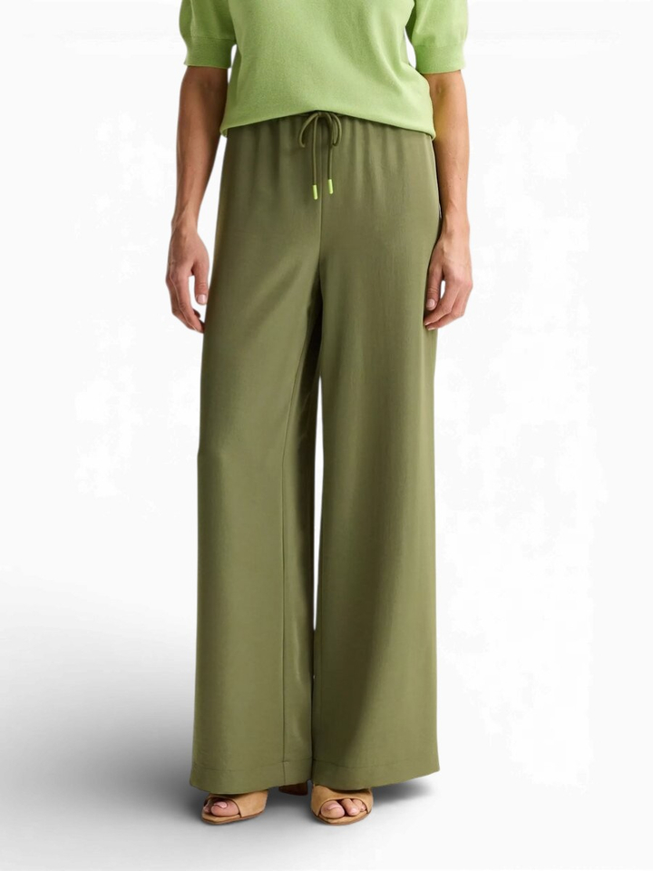 Groene losvallende broek Canno Mayerline