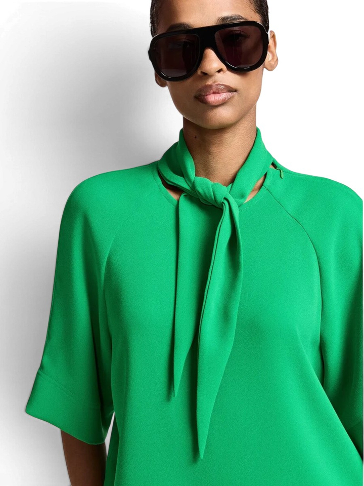 Groene blouse met sjaalkraag Kassie Essentiel