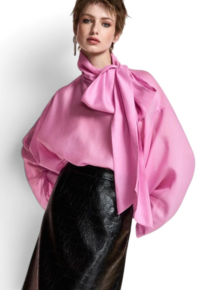 Roze oversized blouse met strikkraag Karismatic Essentiel