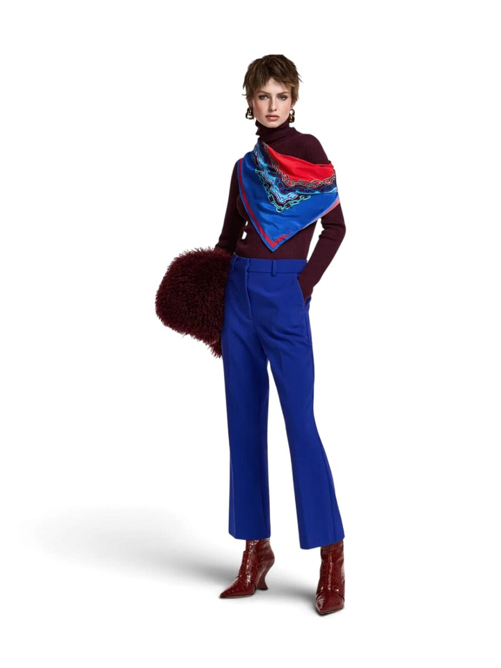 Bordeaux aansluitende pull in ribbel Kelmuse Essentiel