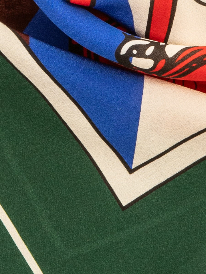 Donkergroene, blauwe en rode zijden sjaal met print en een gebroken wit logo-detail KOLLEGE Essentiel