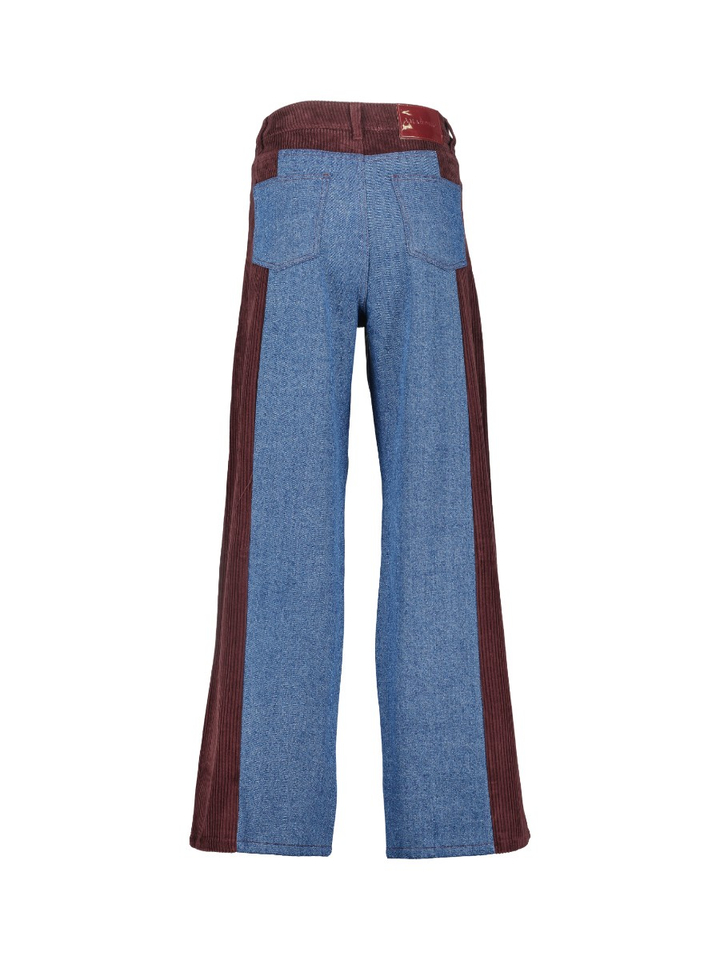 Blauwe denim broek met bordeaux ribfluwelen zijpanelen Joan Amandine 