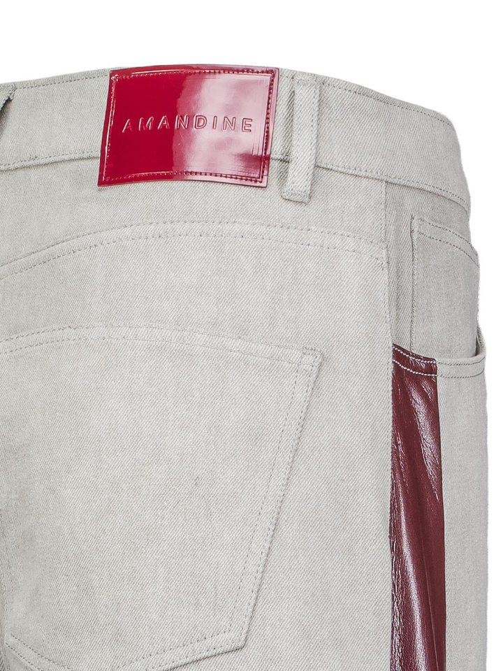 Grijze broek met bordeaux strook in lederlook Helsa Amandine