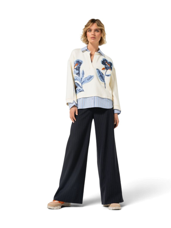 Witte sweater met polokraag  en bloemenprint Caroline Biss 