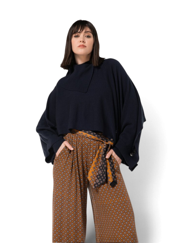 Donkerblauwe poncho met kraag Caroline Biss