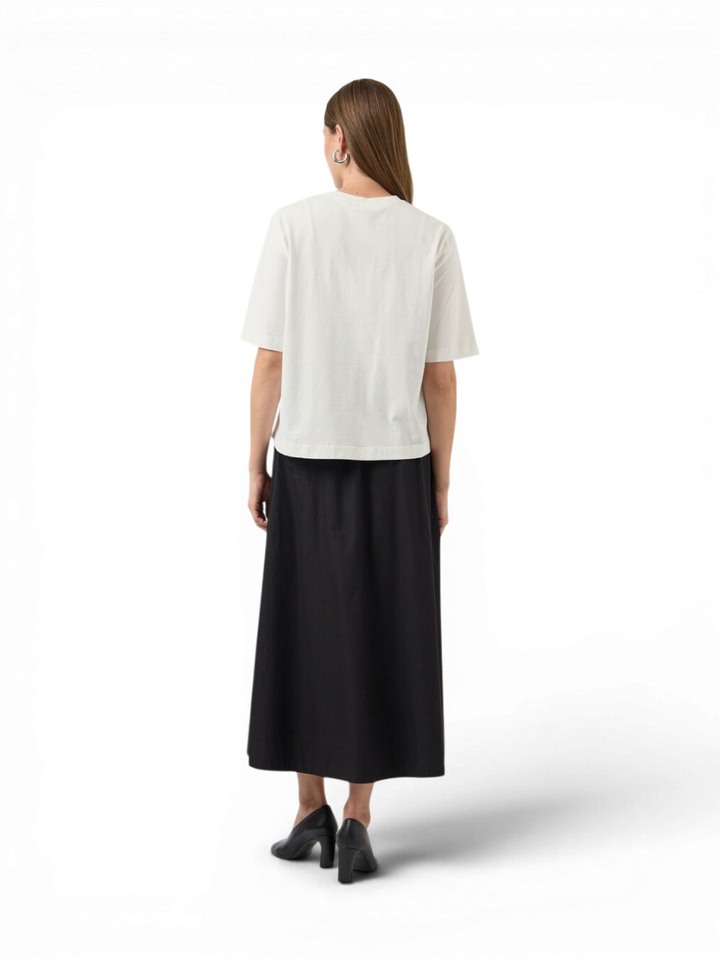 Witte T-shirt met sierlijk detail Yasvisely Y.A.S. 