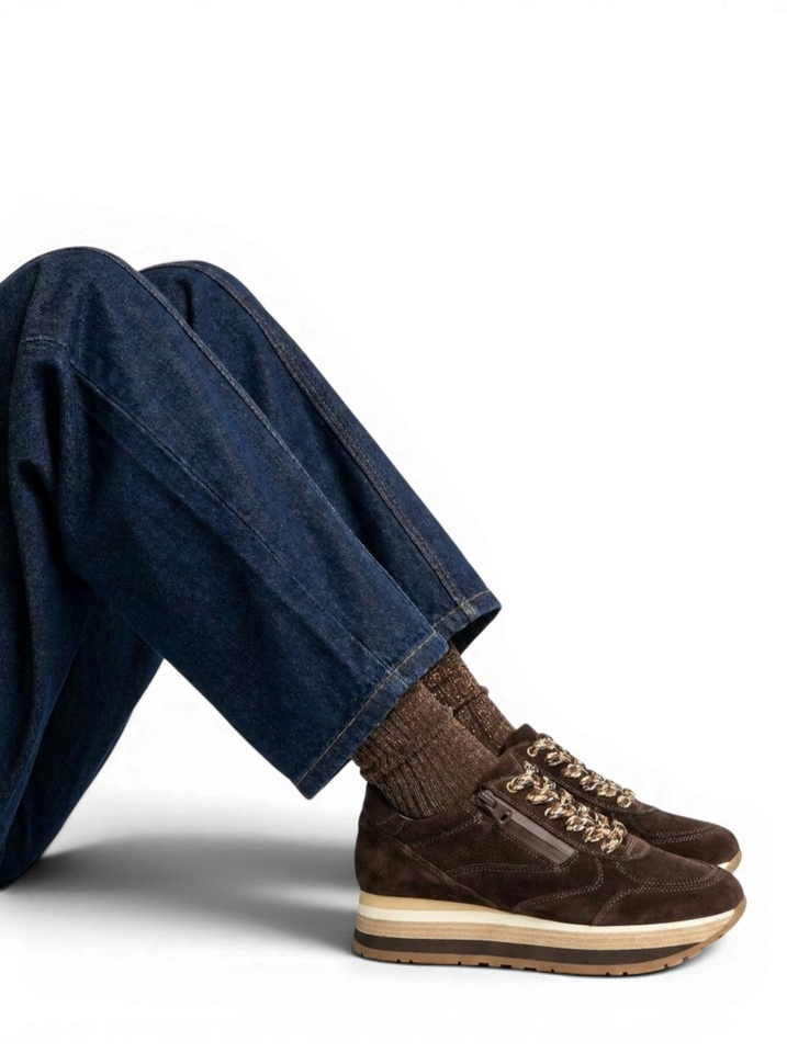 Donkerbruine lage sneakers met rits en veters DL Sport