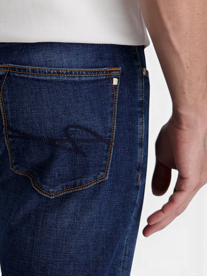 Donkerblauwe slim fit jeans Lyon Pierre Cardin