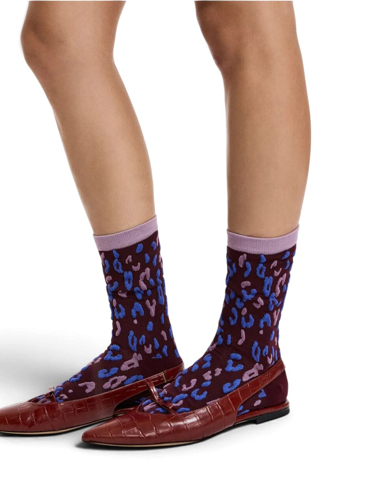 Bordeaux, blauwe en mauve sokken in luipaardjacquard Karty Essentiel