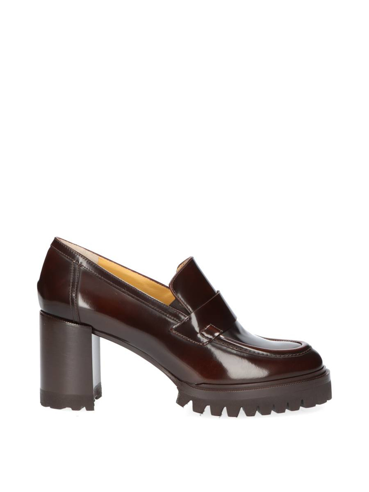Brush pumps Truman's
