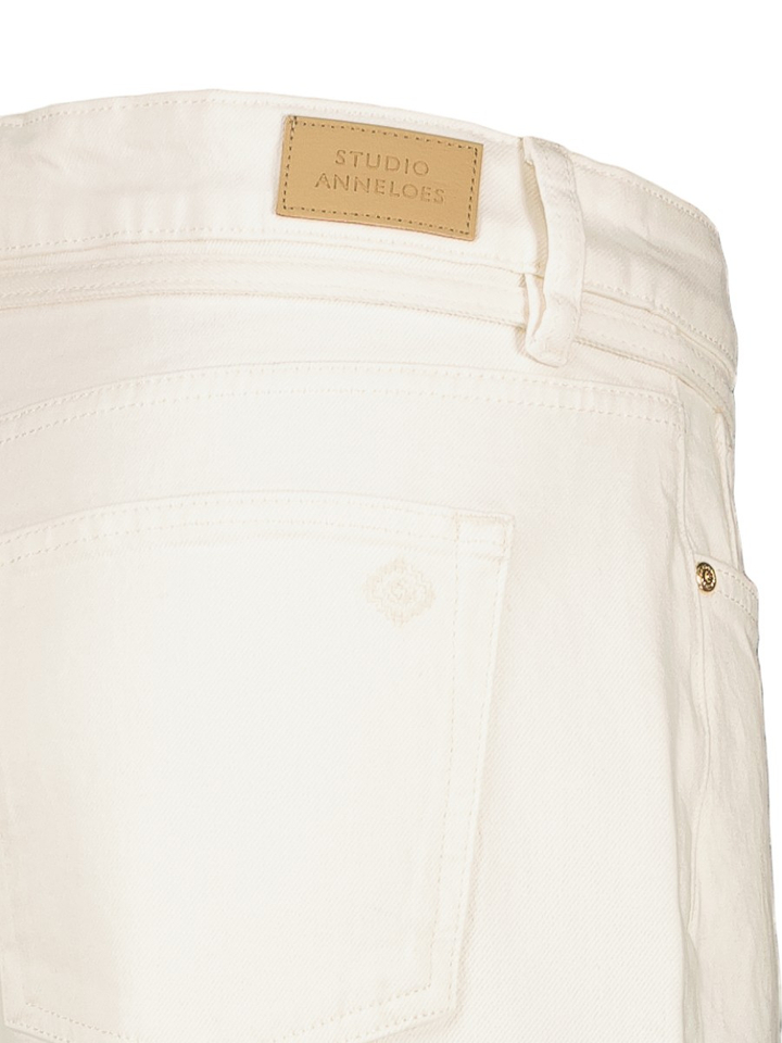 Ecru loose fit jeans Babet Studio Anneloes