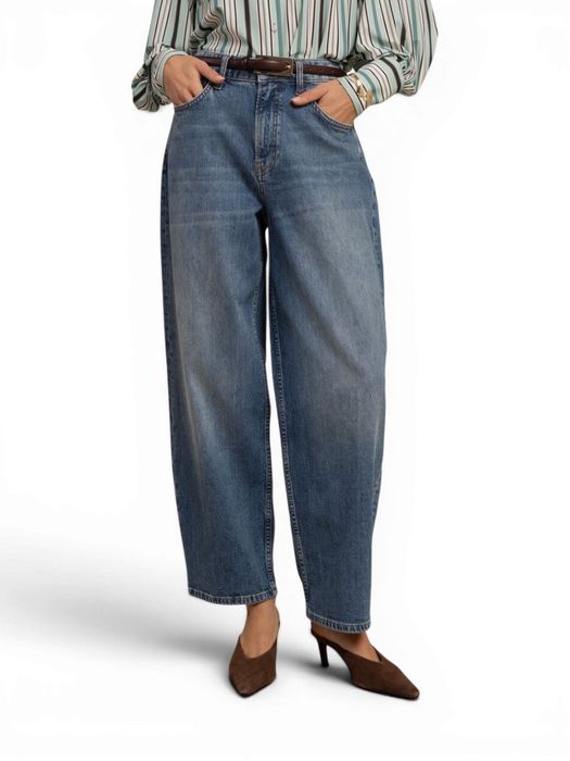 Blauwe tapered fit jeans Babet Studio Anneloes