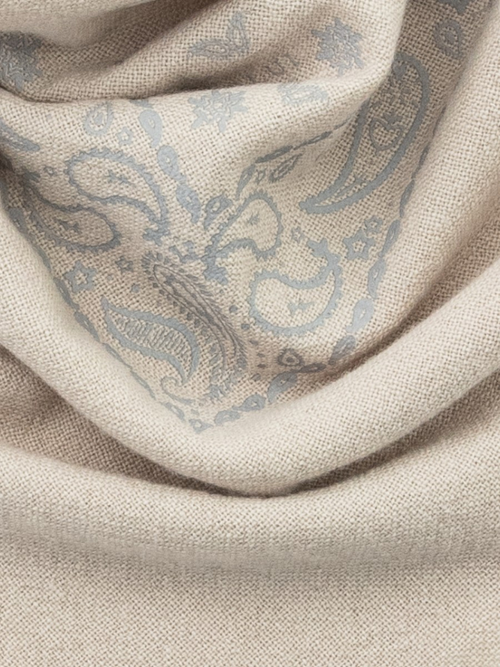 Licht beige wollen sjaal Blui