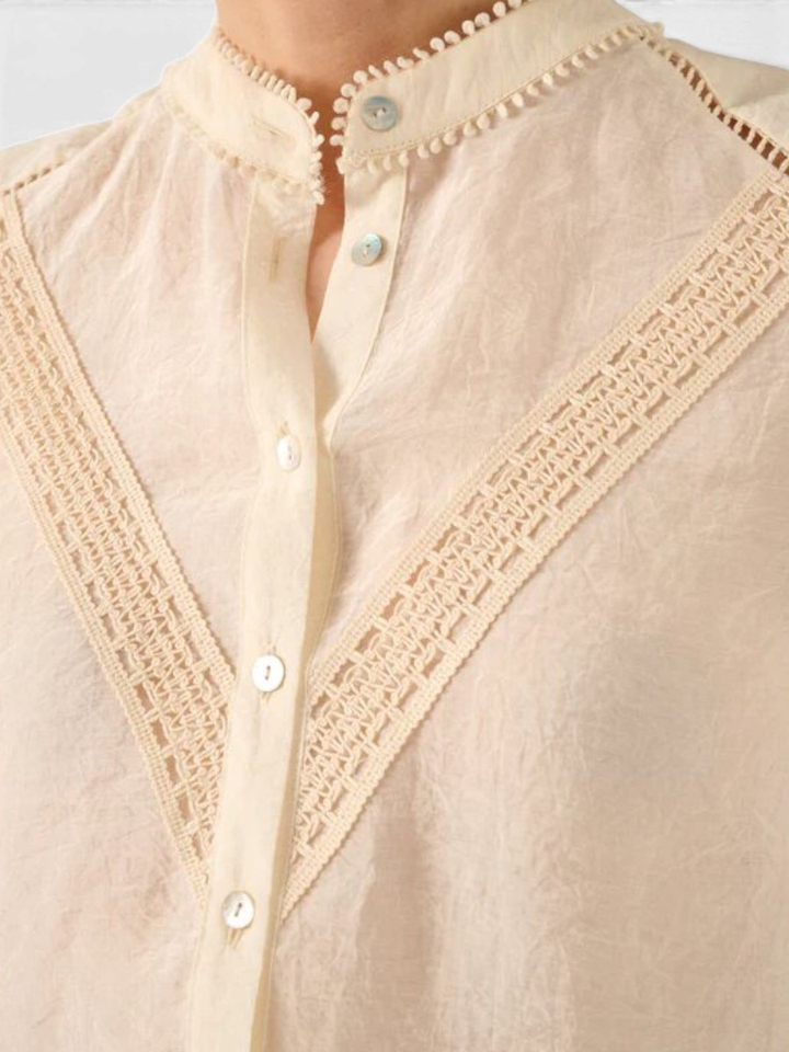 Beige blouse met kantendetail Cody Oscar 