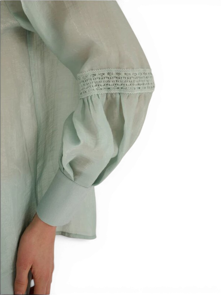 Muntgroene blouse met kantendetail Cody Oscar
