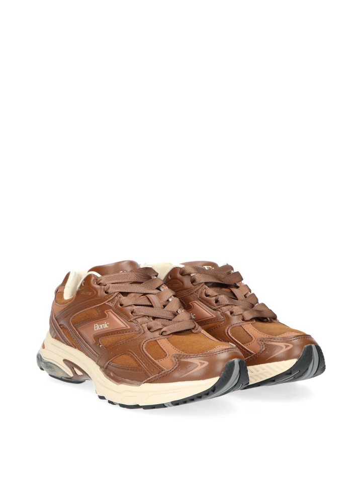 Caramel kleurige lage sneakers Etonic
