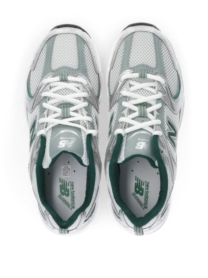 Zilver sneakers met groene details U530 New Balance