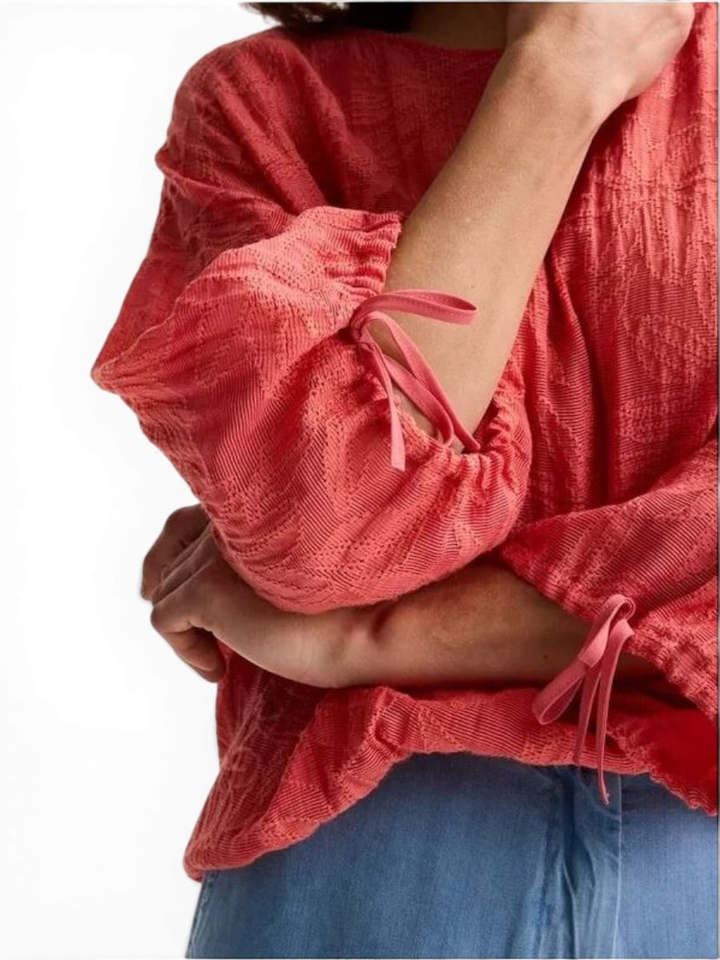 Terracottakleurige blouse met elastiek 