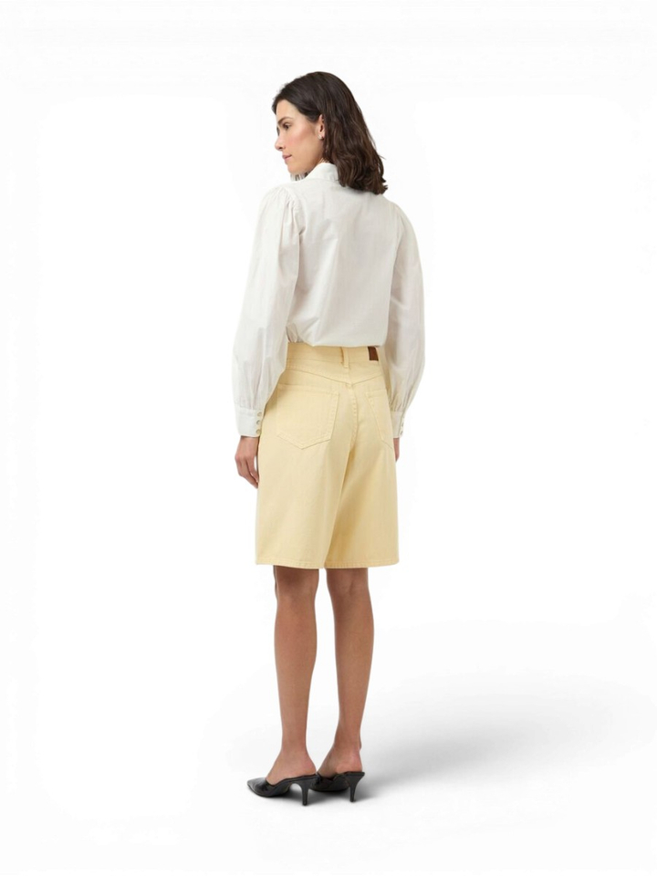 Anise flower bermuda YAS