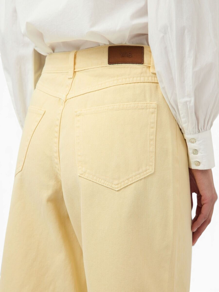 Anise flower bermuda YAS